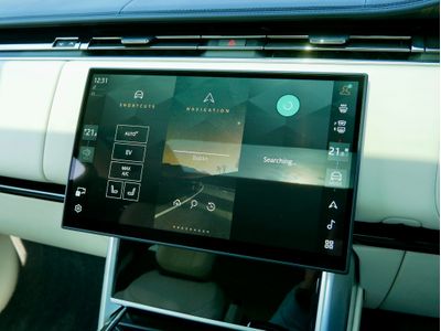 2025 Land Rover Range Rover