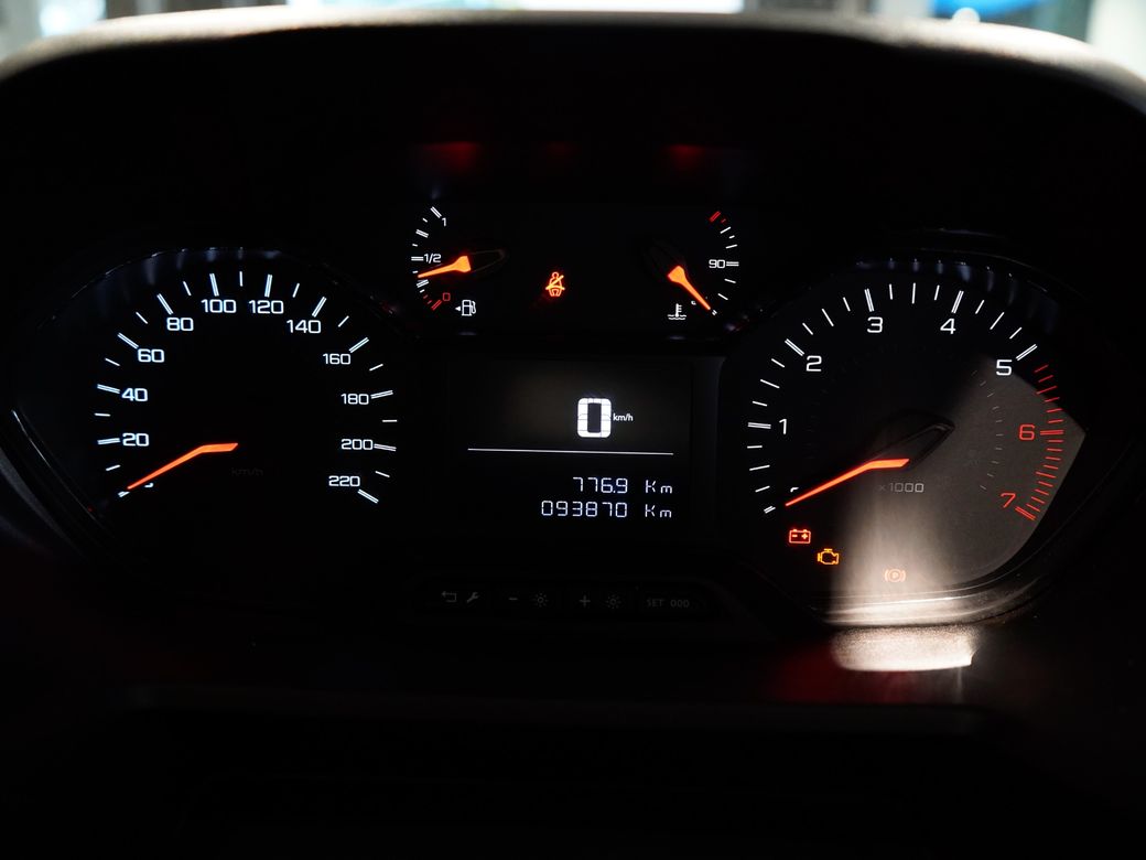 2020 Peugeot Partner