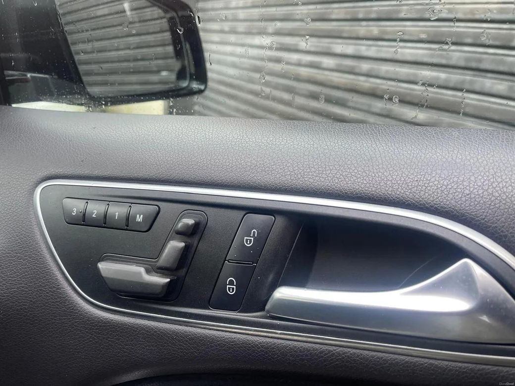 2012 Mercedes-Benz B 180