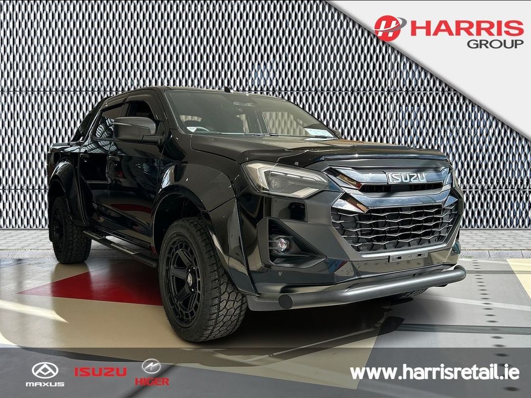 2026 Black Isuzu D-MAX