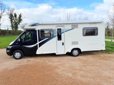 2014 BAILEY  APPROCH 745 LOW PROFILE MANUAL