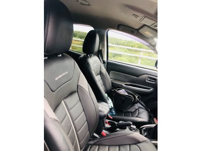2017 Mitsubishi L200