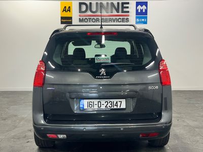 2016 Peugeot 5008