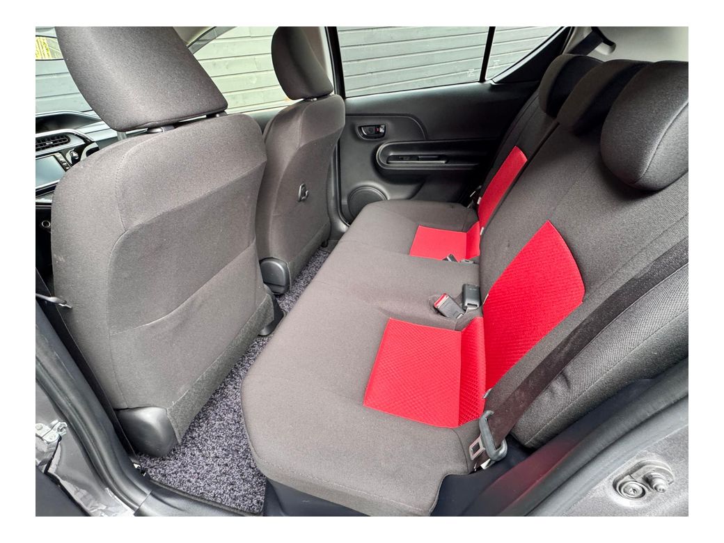 2015 Toyota Aqua