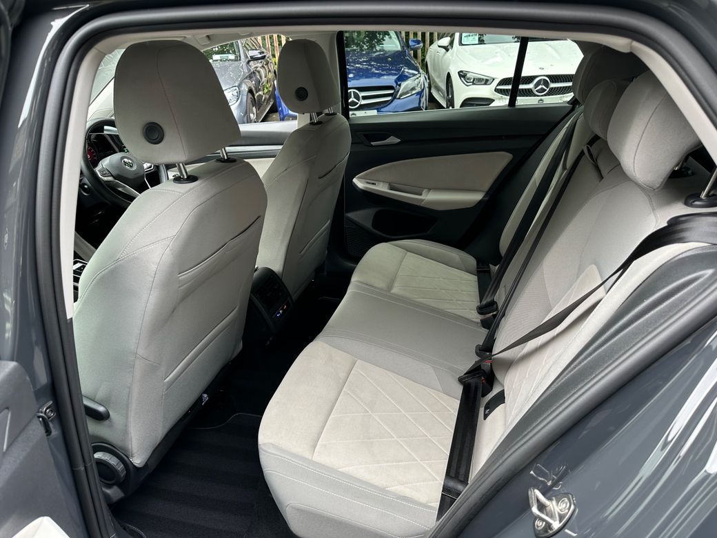 2023 Volkswagen Golf