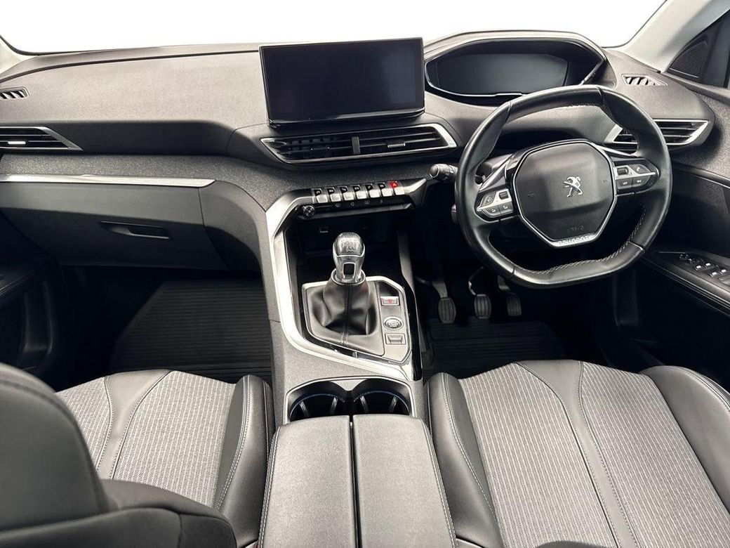 2021 Peugeot 3008