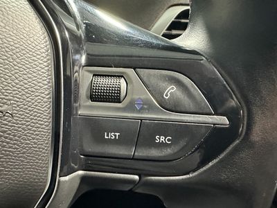 2021 Peugeot 5008