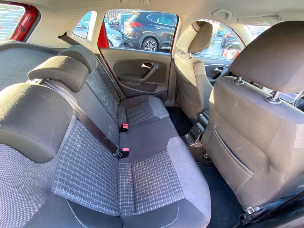 2016 Volkswagen Polo