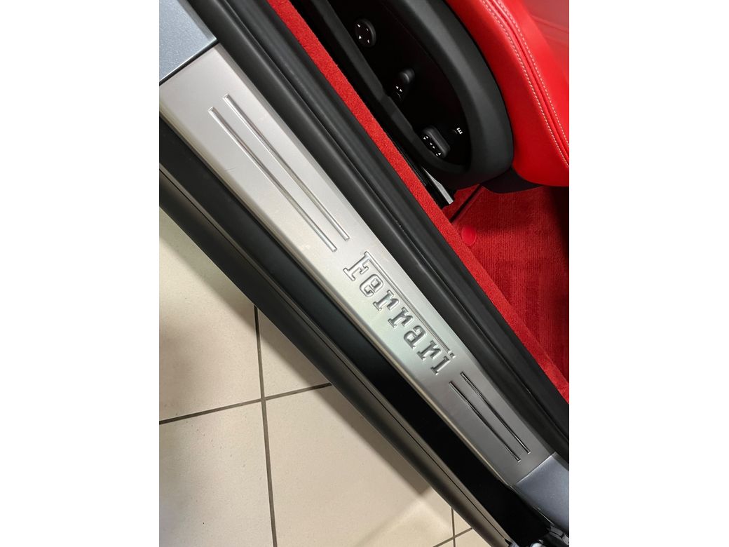 2019 Ferrari 812 Superfast