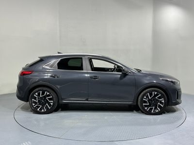 2023 Kia XCeed