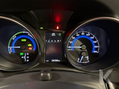 2017 Toyota Auris