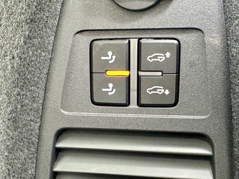 2025 Volkswagen Touareg