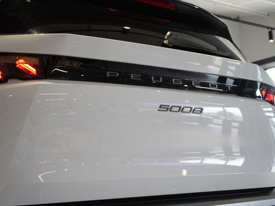 2025 Peugeot 5008