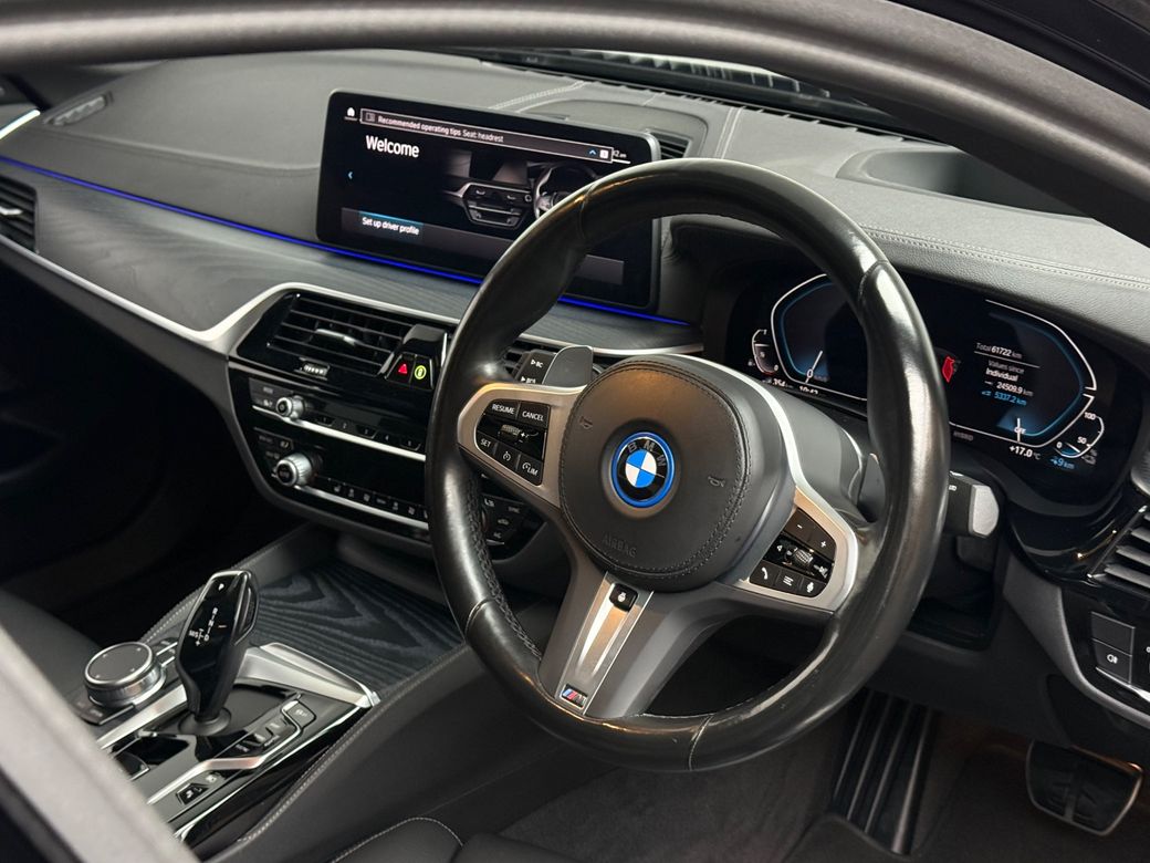 2022 BMW 5 Series