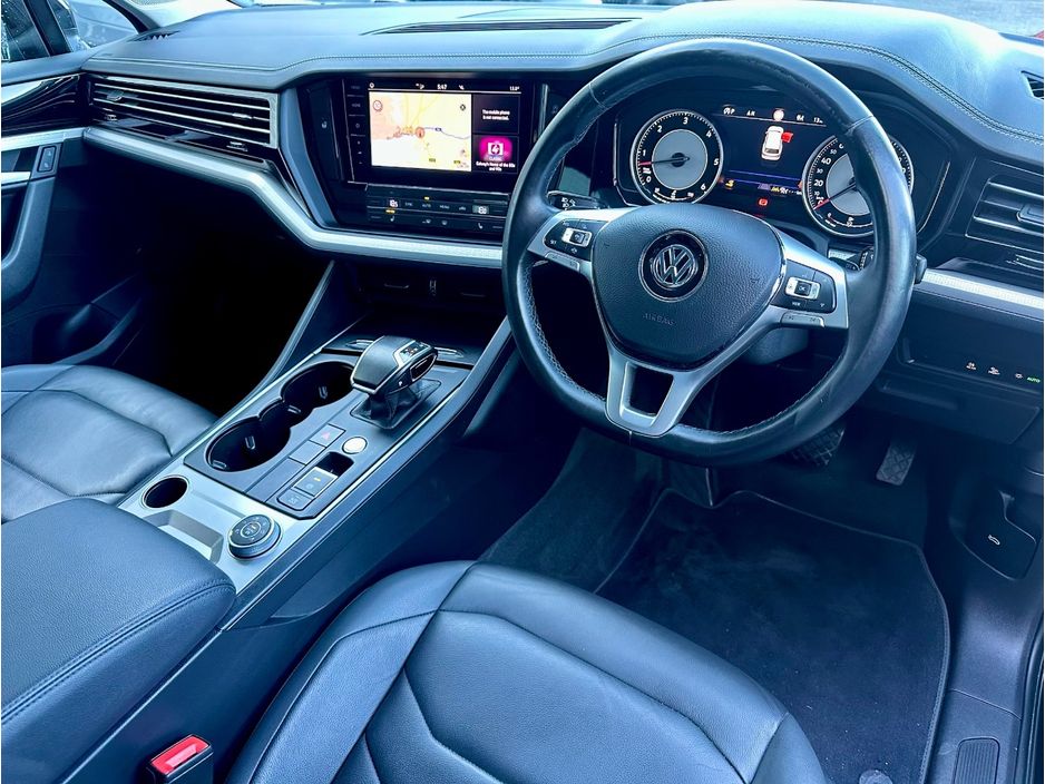 2019 Volkswagen Touareg
