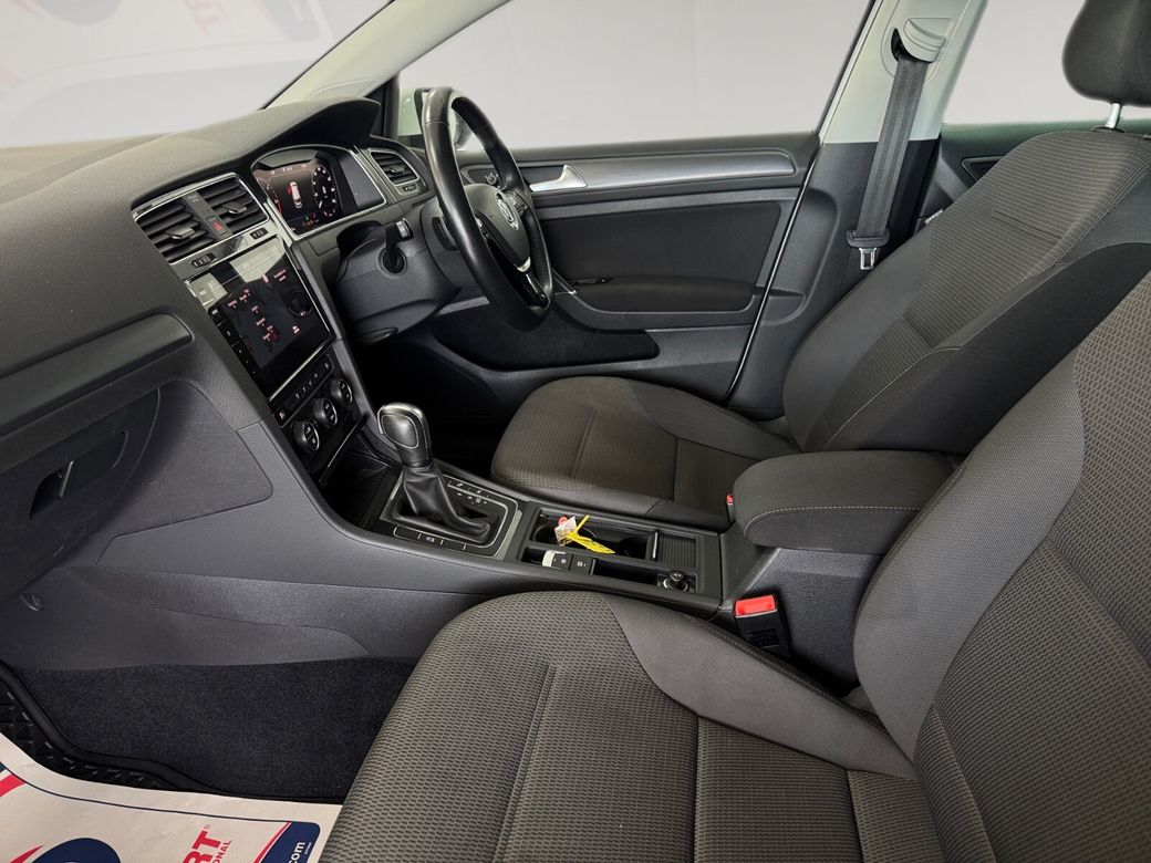2020 Volkswagen Golf