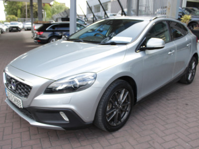 2015 Volvo V40