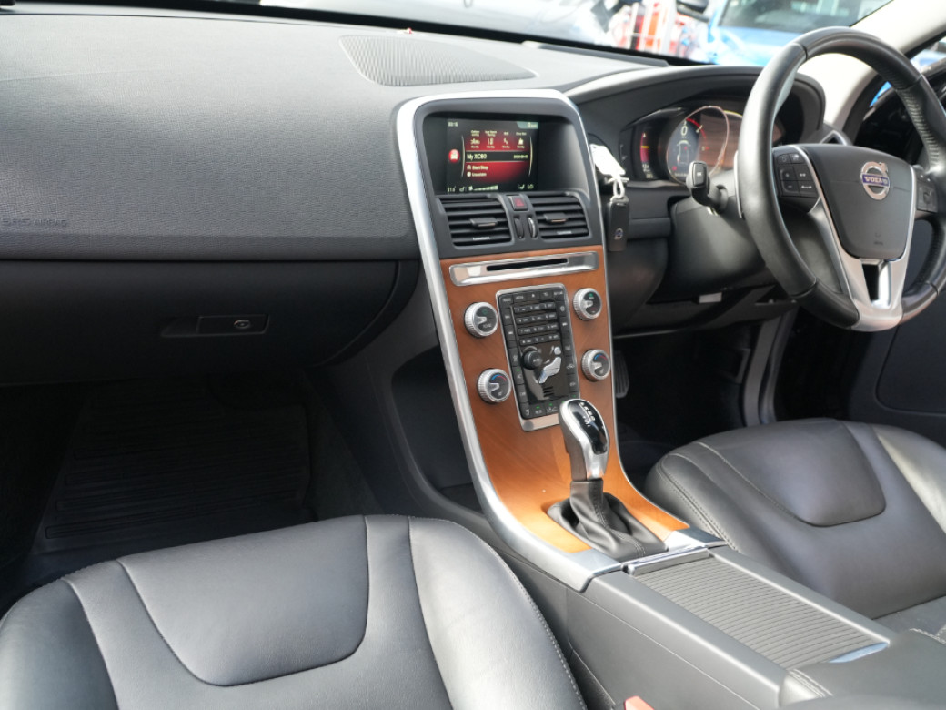 2017 Volvo XC60