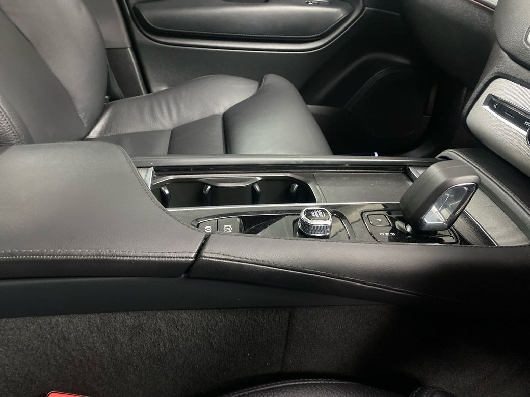 2023 Volvo XC90