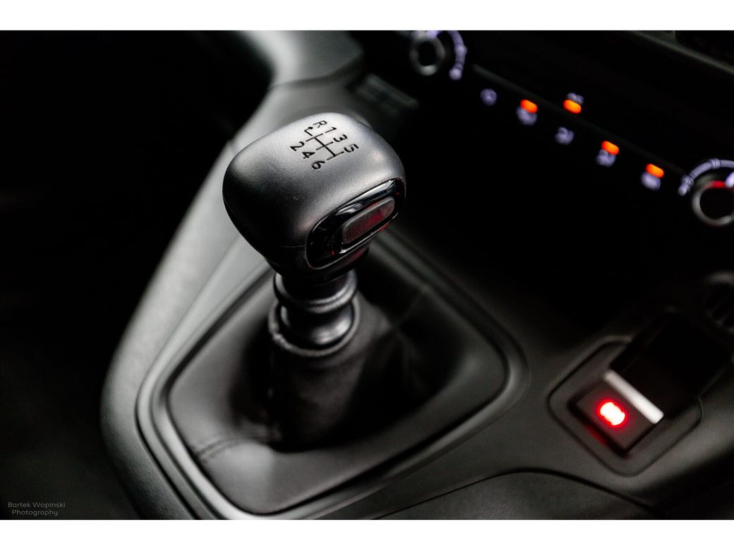 2025 Peugeot Partner