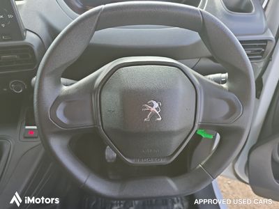 2021 Peugeot Partner