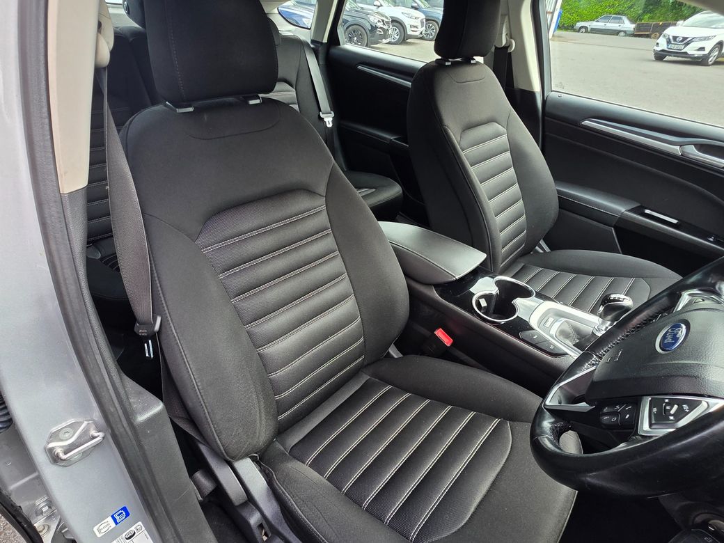 2016 Ford Mondeo