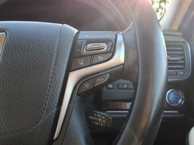2016 Toyota Crown