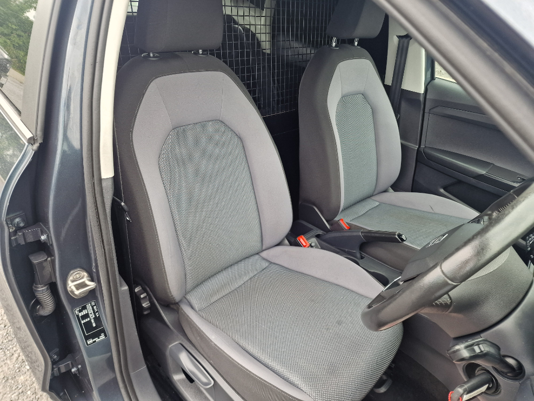 2020 SEAT Arona