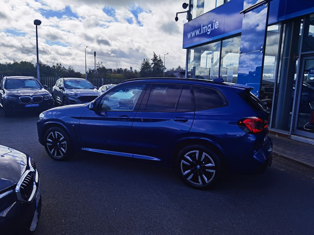 2024 BMW iX3