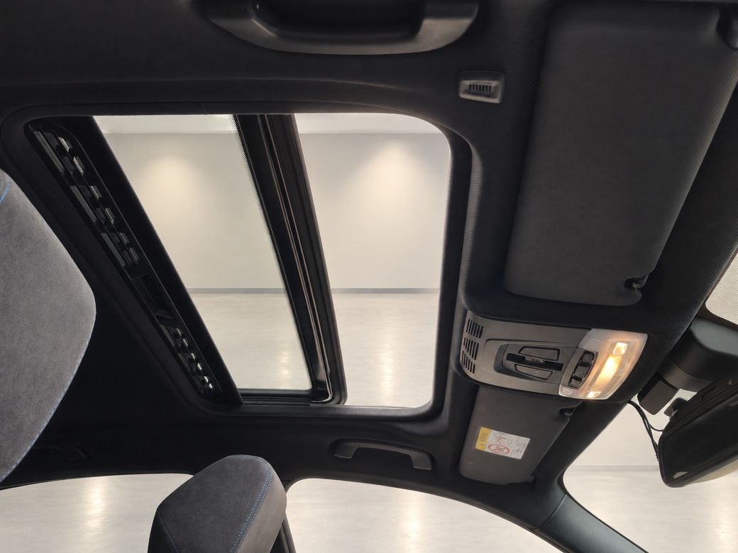 2018 BMW 320