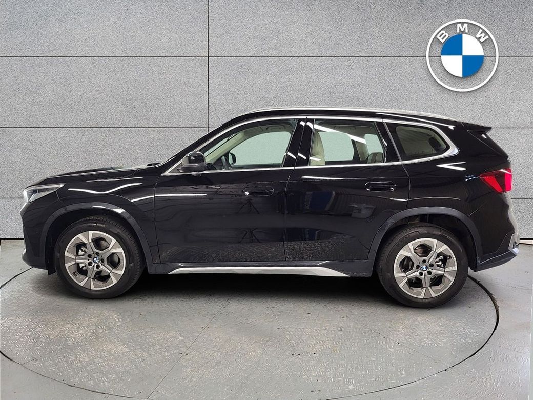 2025 BMW X1