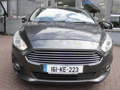 2016 Ford S-Max
