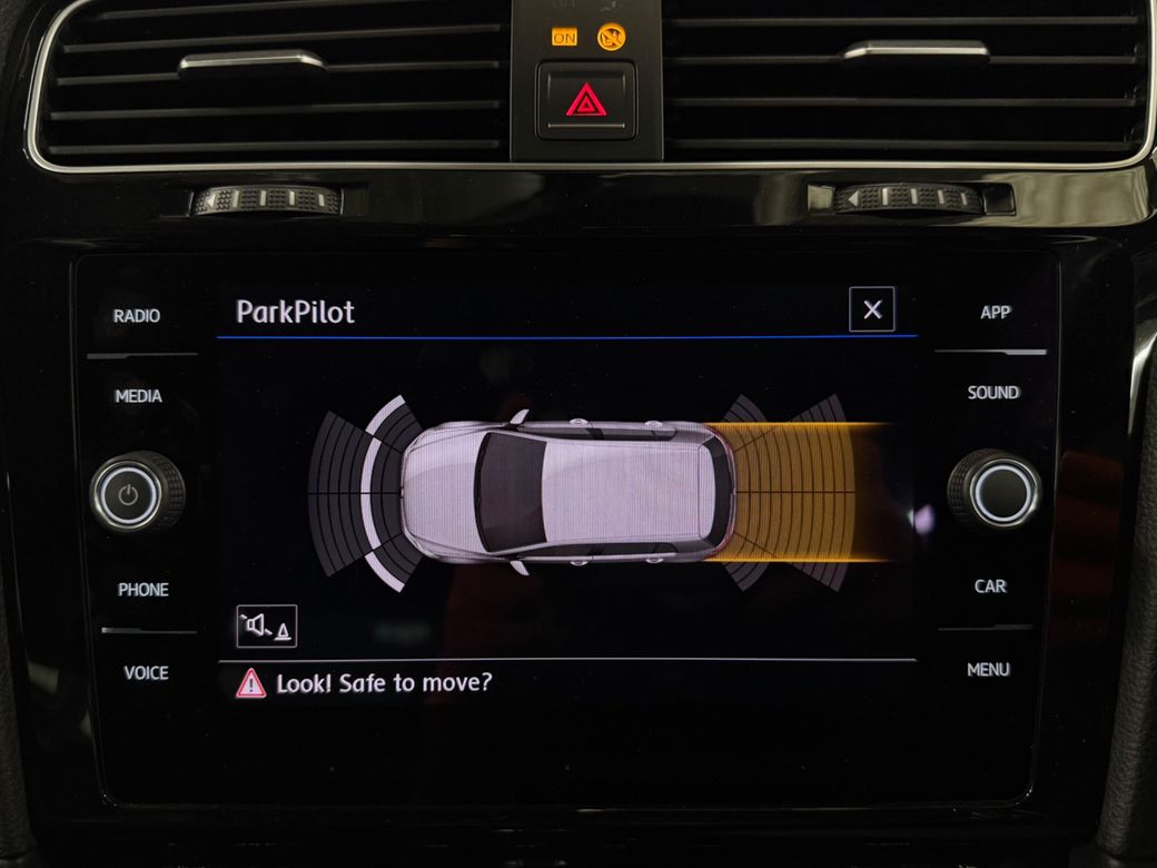 2017 Volkswagen Golf
