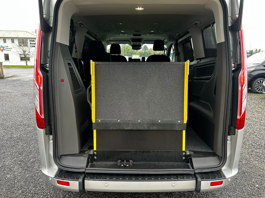 2024 Ford Tourneo Custom