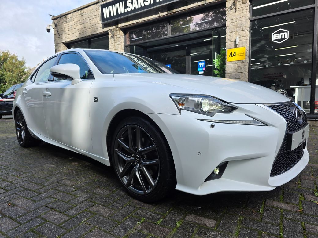 2016 Lexus IS