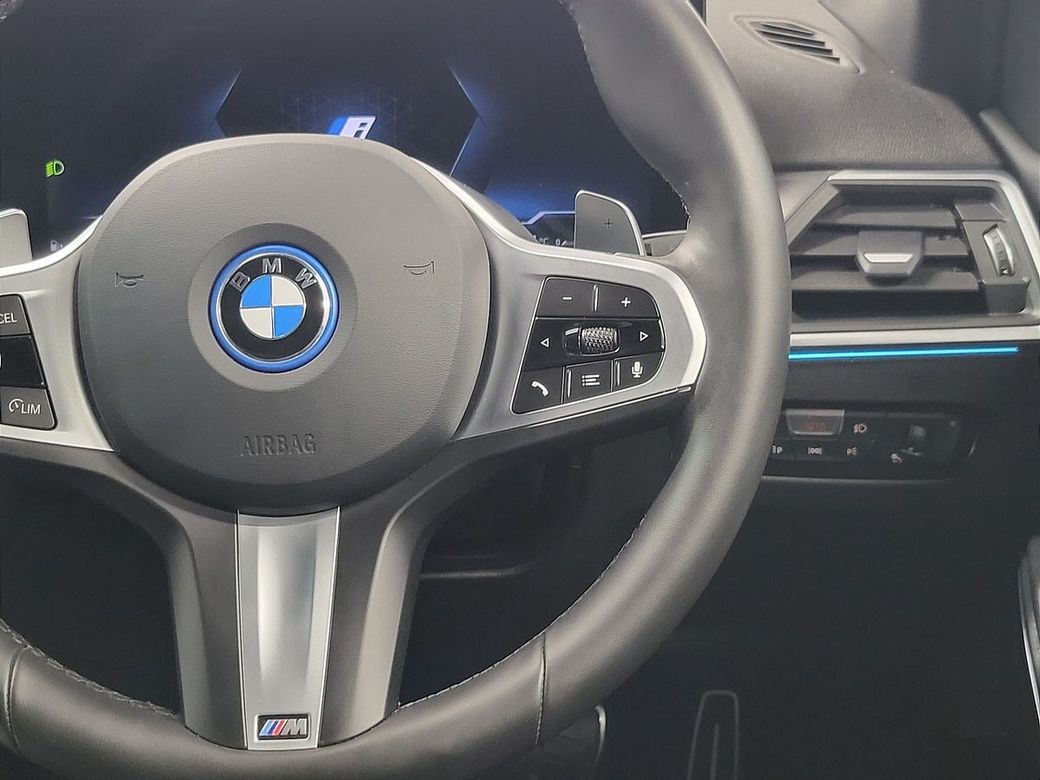 2025 BMW 3 Series