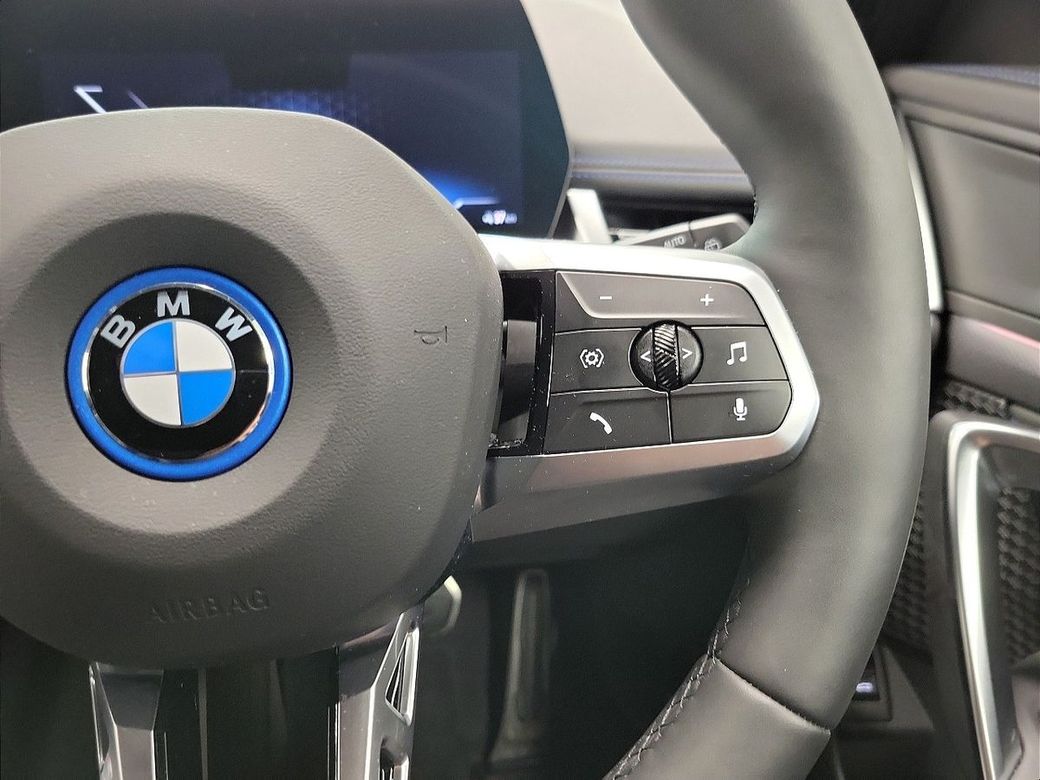 2025 BMW iX1