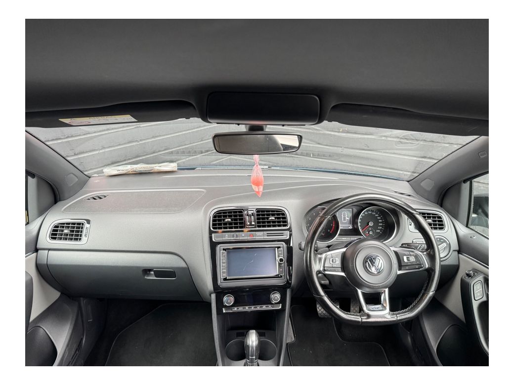 2015 Volkswagen Polo