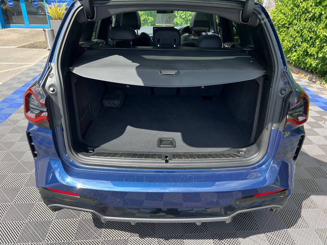 2023 BMW iX3