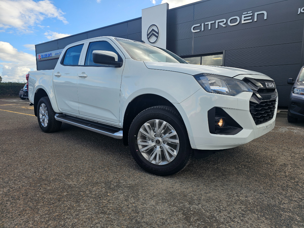2025 Isuzu D-MAX
