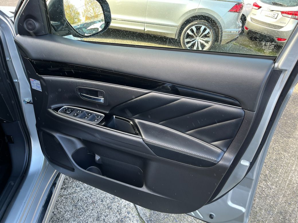 2020 Mitsubishi Outlander