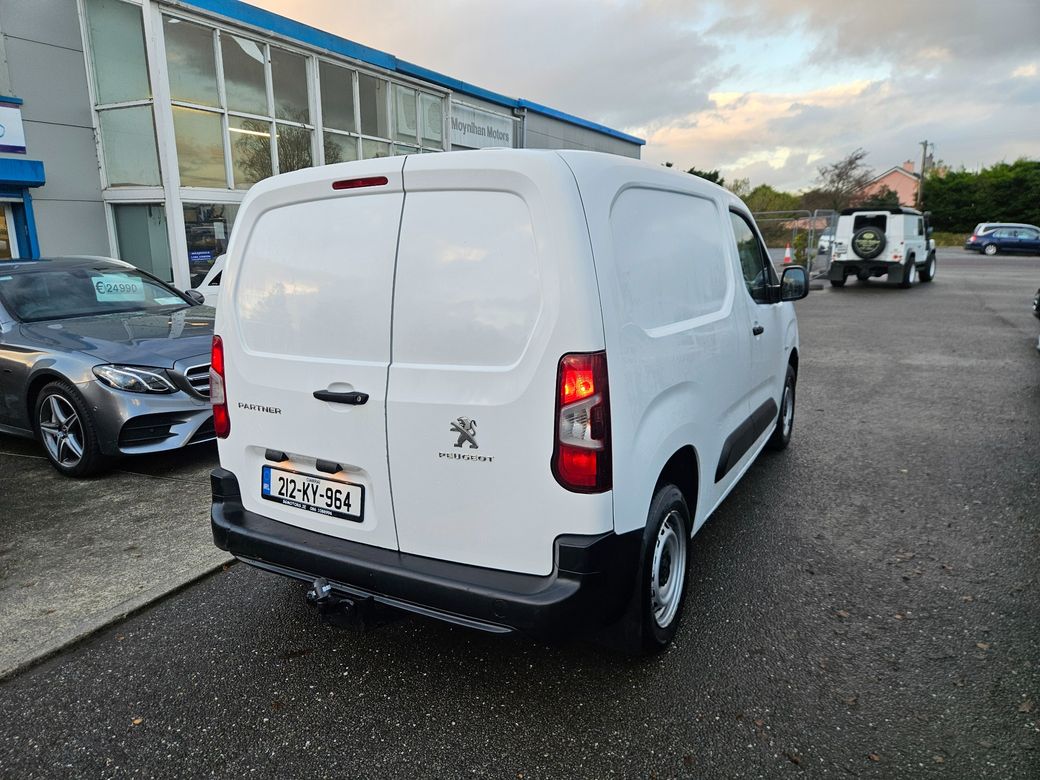 2021 Peugeot Partner