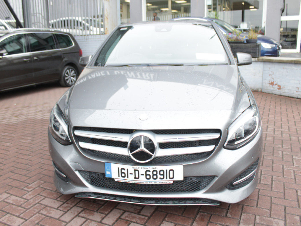2016 Mercedes-Benz B 180
