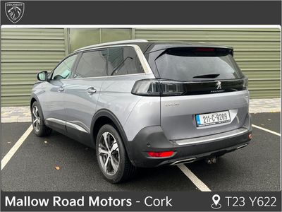 2021 Peugeot 5008