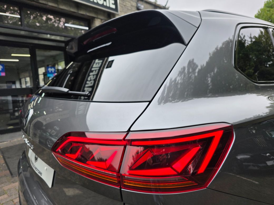 2022 Volkswagen Touareg