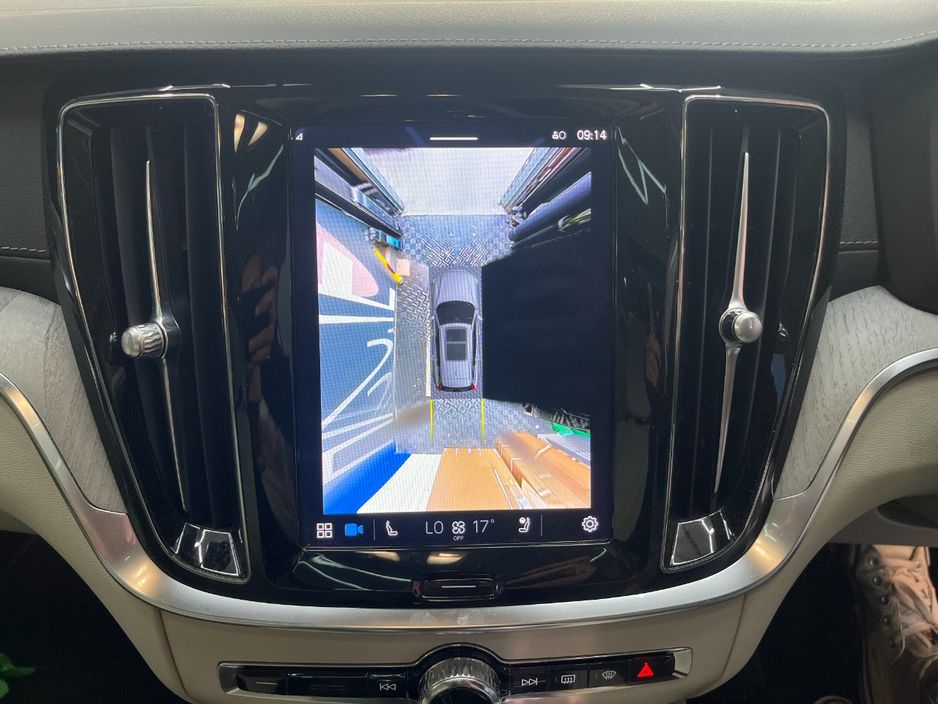 2024 Volvo V60