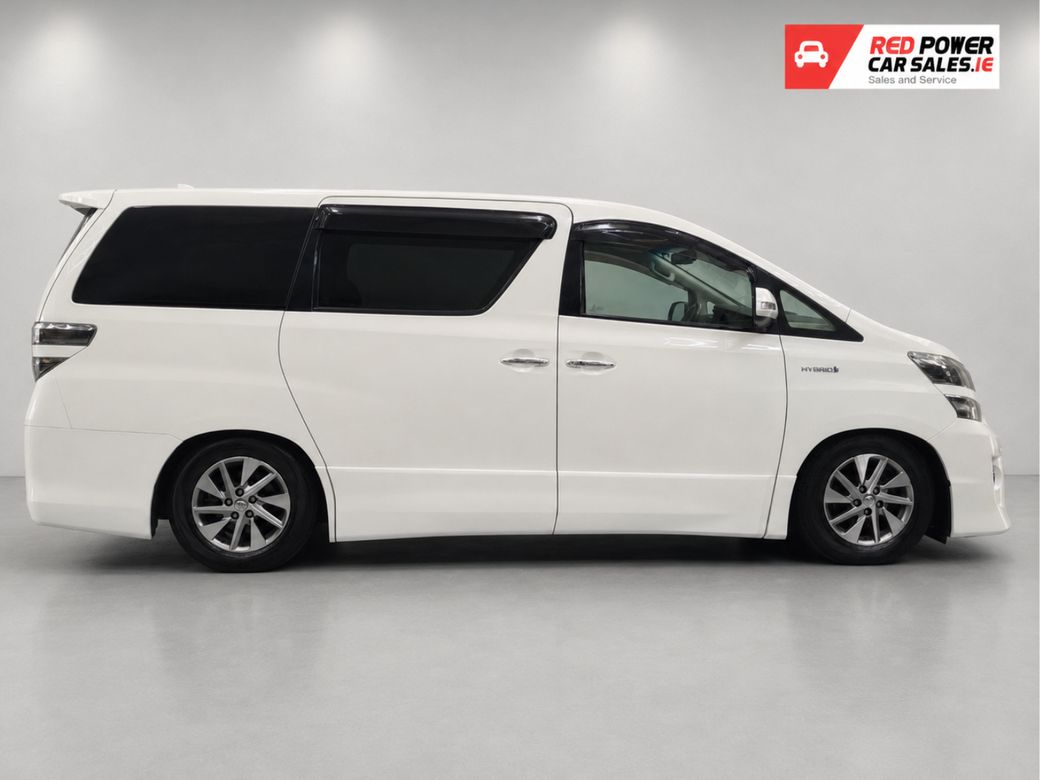 2014 Toyota Vellfire