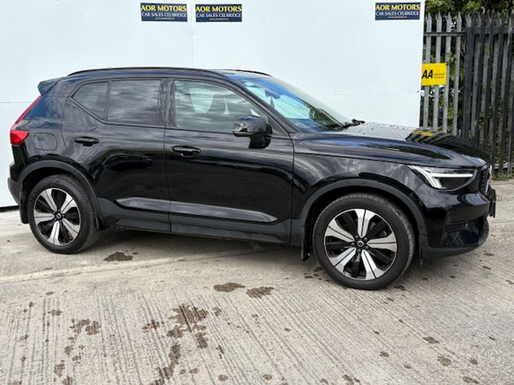 2022 Volvo XC40
