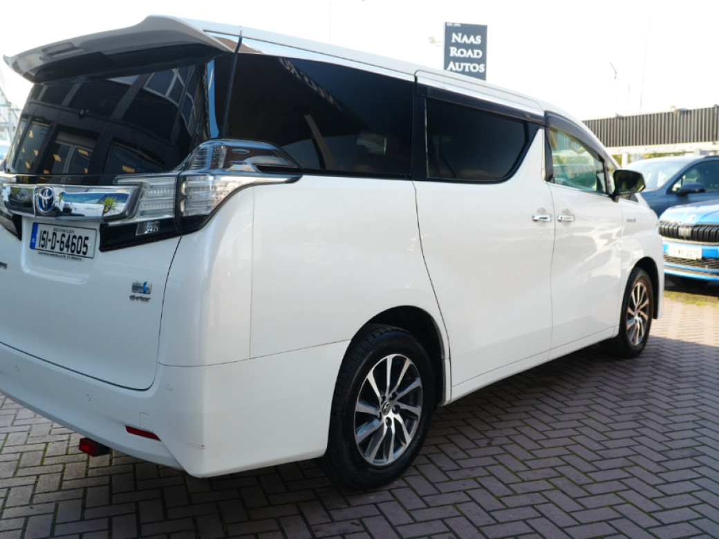 2015 Toyota Alphard