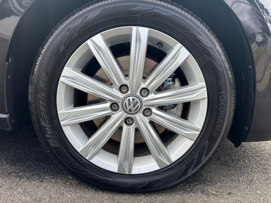 2018 Volkswagen Touran
